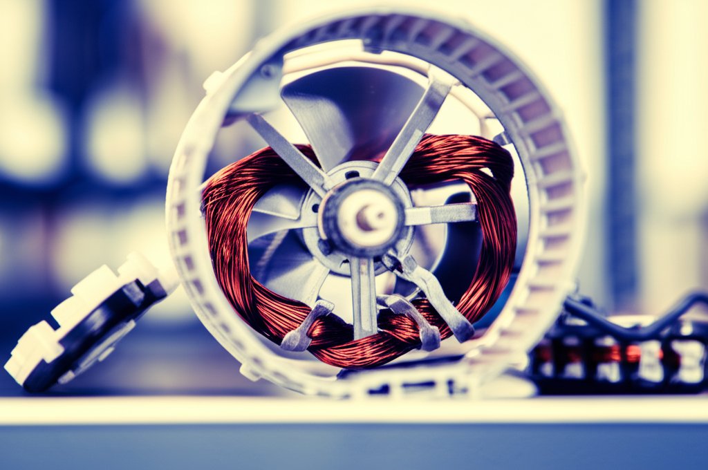 รูปภาพประกอบบทความ: หลักการทำงานของพัดลม: คู่มือฉบับสมบูรณ์ที่คุณควรรู้